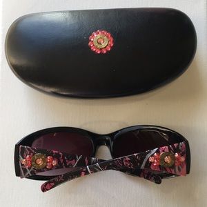 Custom sunglasses with case